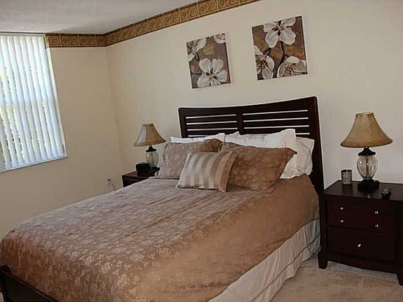 Home For Sale In Yacht Club