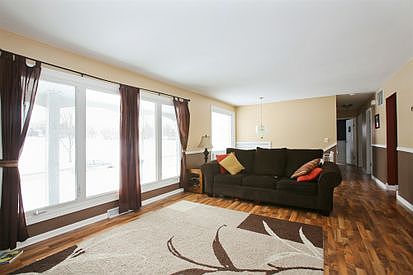 5th image of 2602 Mitchell Dr