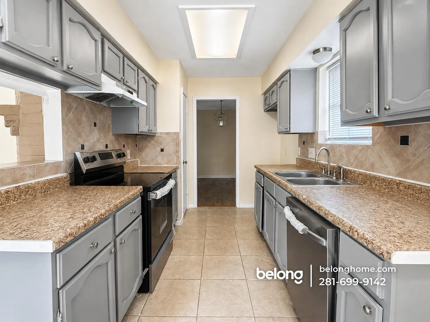 4 bed, 2.0 bath, 1720 sqft, $1,895 — Photo 2