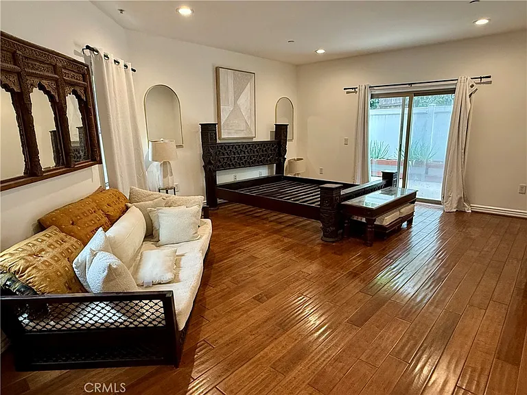 1410 N Curson Ave #105 — Photo 14