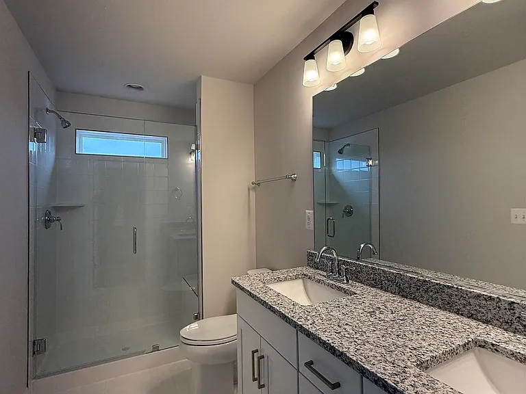 1362 Laconia Ln — Photo 14