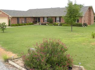 881 Moffat Rd NW, Piedmont, OK 73078