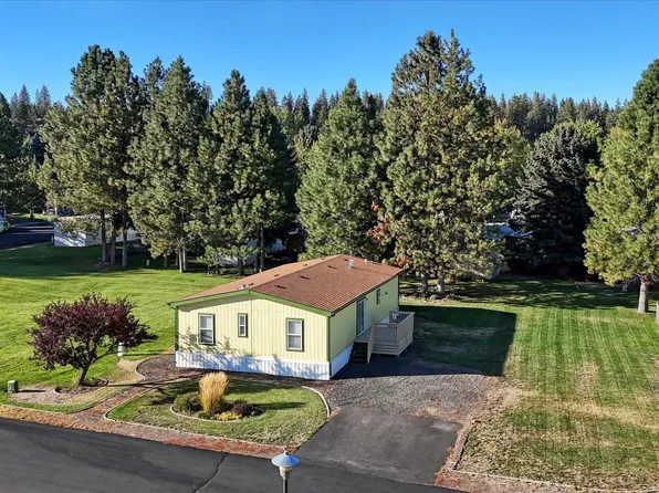 3110 E Chattaroy Rd Trailer 86, Chattaroy, WA 99003