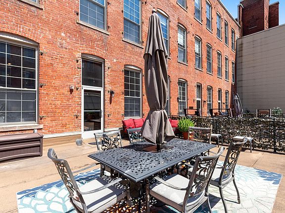 Private patio