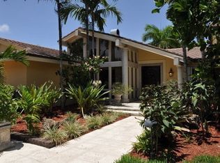 2781 NE 37th Dr, Fort Lauderdale, FL 33308