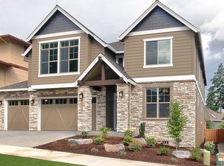 9895 SW Iowa Dr, Tualatin, OR 97062