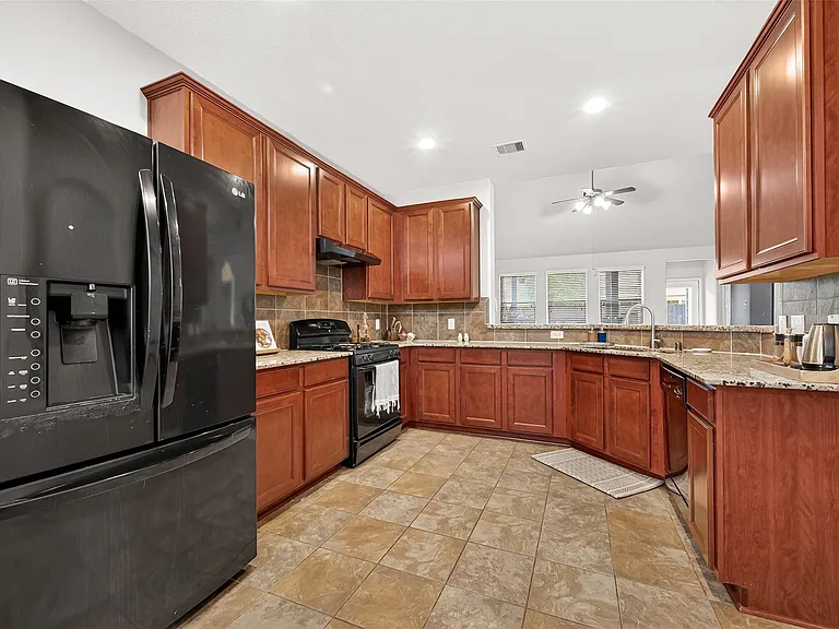 6503 Wilshire Fern — Photo 13