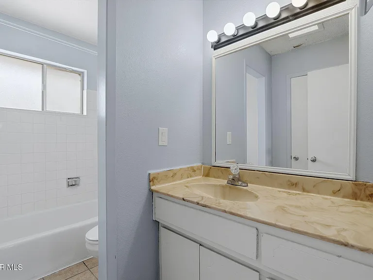 1610 Dale Douglas Dr — Photo 15