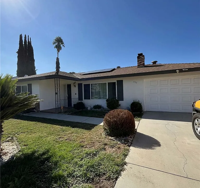 795 Cameo Ave