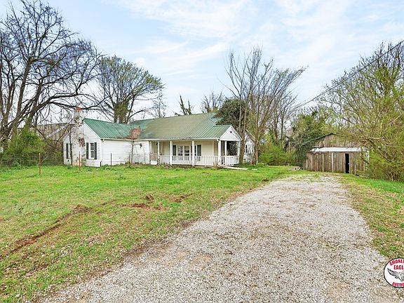 2nd image of 464 Charles Golden Rd