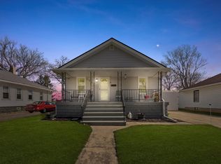 1908 N Center St, Crest Hill, IL 60403