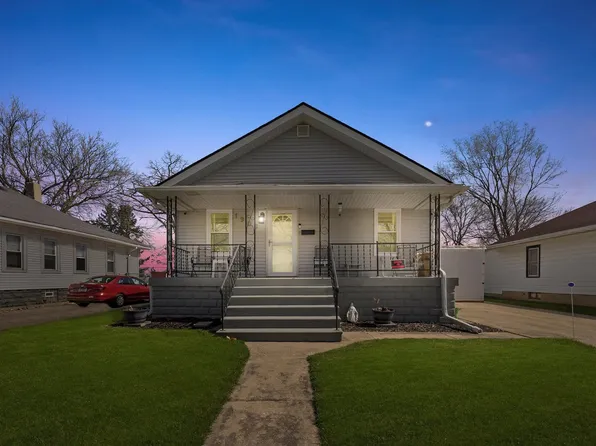 1908 N Center St, Crest Hill, IL 60403