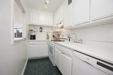 Sold by Space Marketing Shop