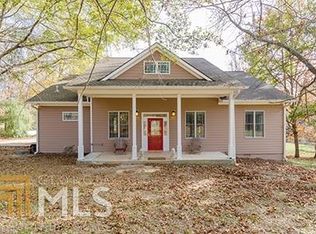5391 Cape Rd, Gillsville, GA 30543