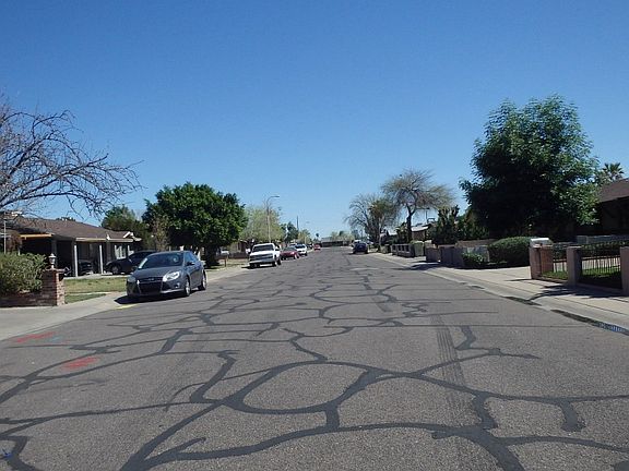 4th image of 6811 W San Miguel Ave