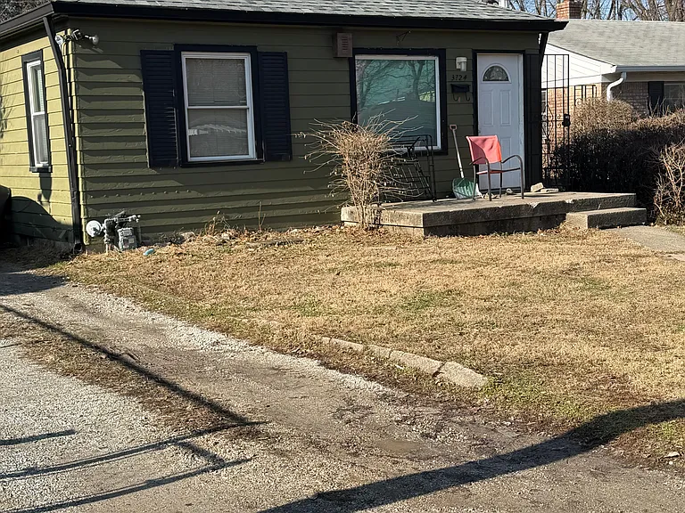 3724 N Dearborn St — Photo 5