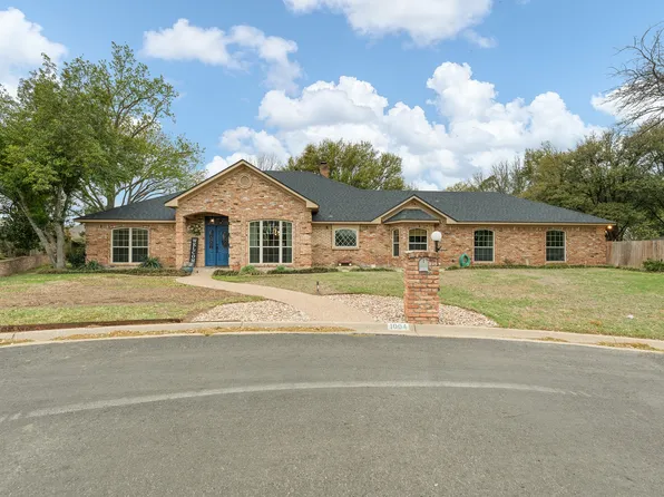 1004 Canyon Ct, Cleburne, TX 76033