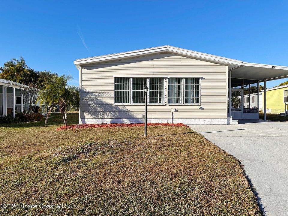 1st image of 606 Dolphin Cir