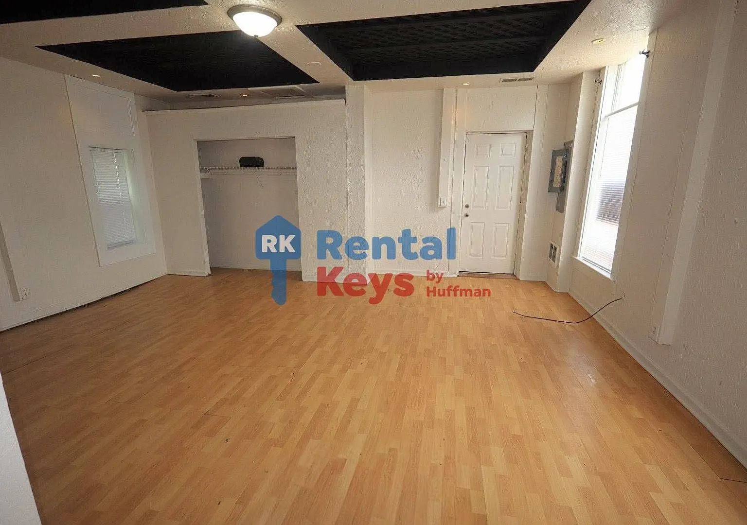 621 North Fulton Avenue — Photo 3