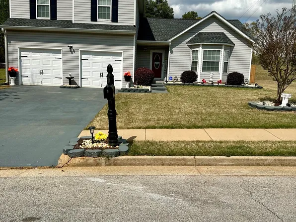55 Long Dr, Covington, GA 30016