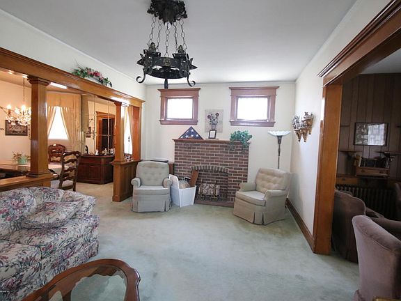 5th image of 141 Livermore Ave