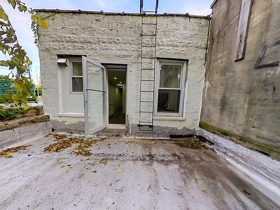 5th image of 95 4th Ave #2