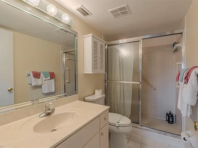 5483 Rattlesnake Hammock Rd #B201 — Photo 13