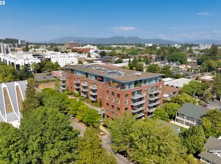 1375 Olive St APT 304, Eugene, OR 97401