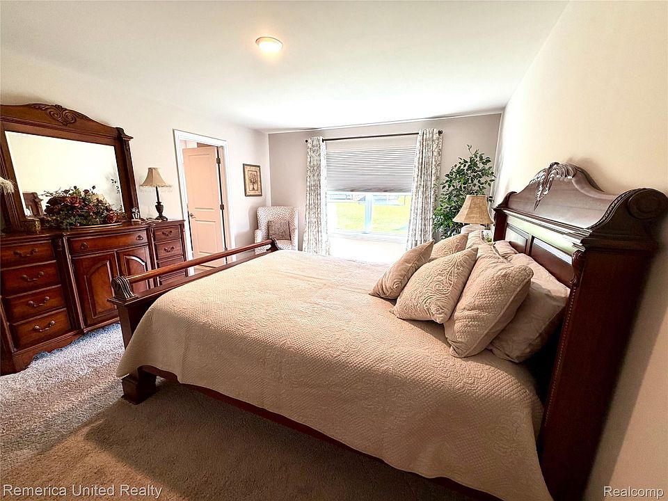 952 Preserve Ln, photo 15