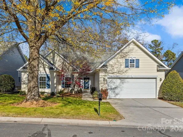 2323 Jade Ln, Fort Mill, SC 29708