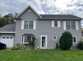 30 W Iselin Pkwy, Iselin, NJ 08830