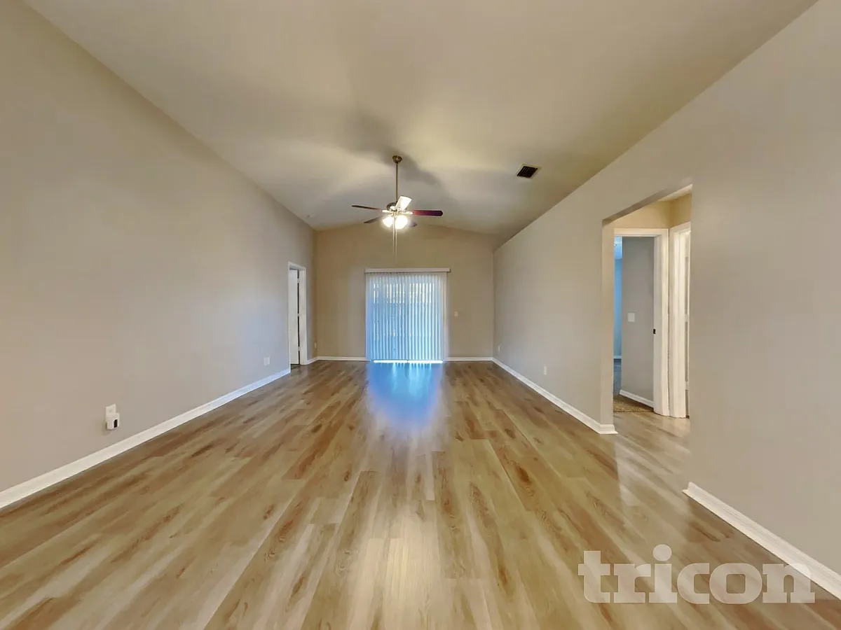 Building Photo - 24349 Rolling View Ct