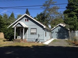 215 S 19th St, Springfield, OR 97477