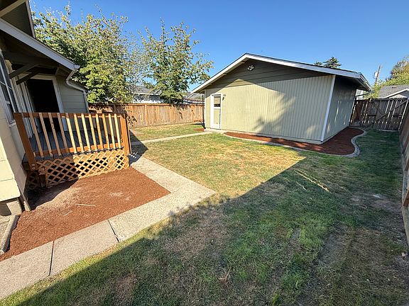 3rd image of 711 Kincaid Ave