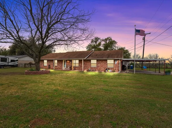 600 S Colorado St, Whitney, TX 76692