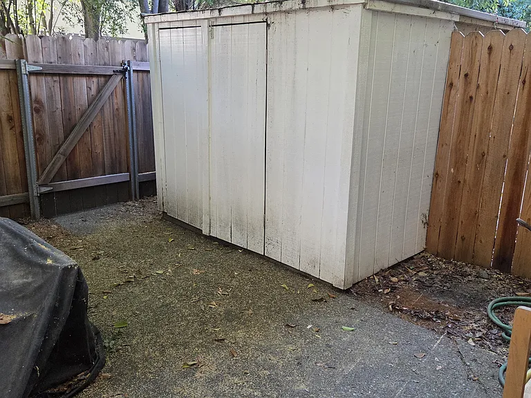 1569 Drake Dr — Photo 15