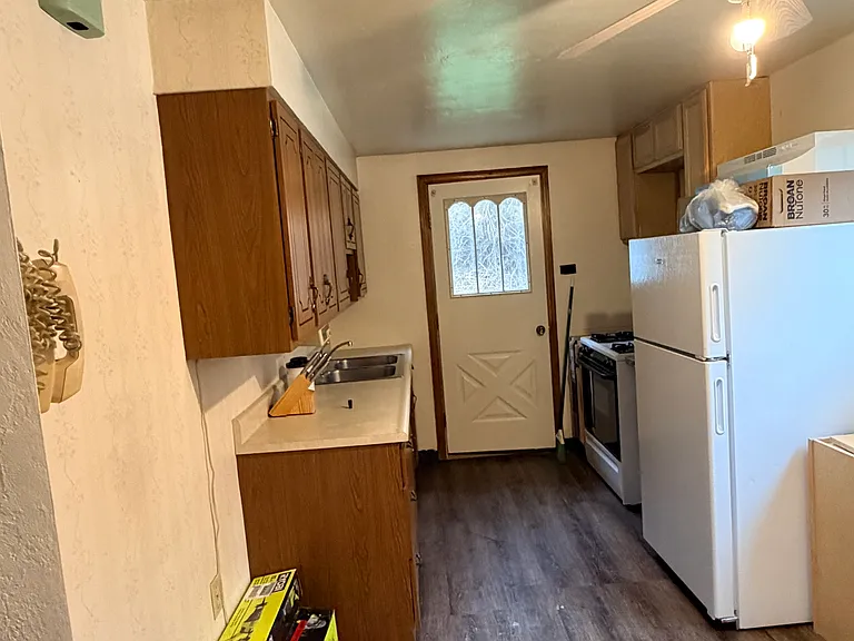 1234 Harris Ave — Photo 2