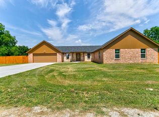 301 N Elm St, Tolar, TX 76476