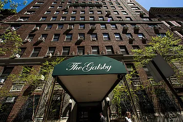 65 East 96th Street in Carnegie Hill