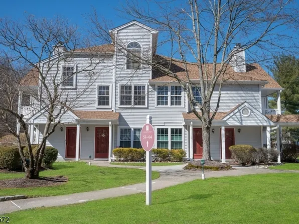 55 Homestead Ln, Lincoln Park Boro, NJ 07035