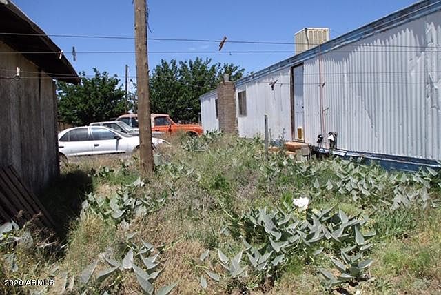 2nd image of 2650 N Washington Ave
