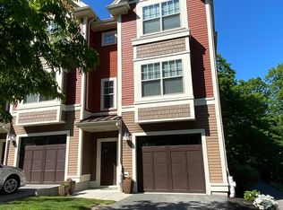 2001 Symmes Cir, Arlington, MA 02474