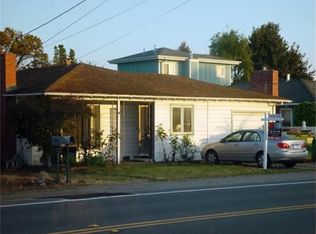 4710 Portola Dr, Santa Cruz, CA 95062