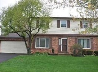1266 Cross Country Dr, Columbus, OH 43235
