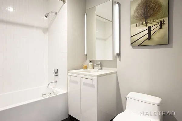 Rented by Halstead Real Estate | media 15