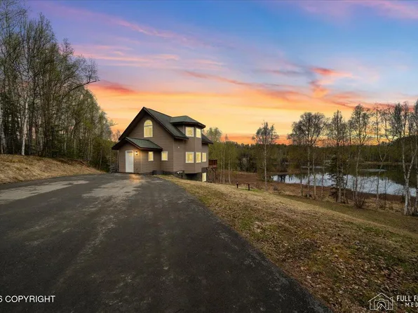 16669 W Galena Ct, Big Lake, AK 99652
