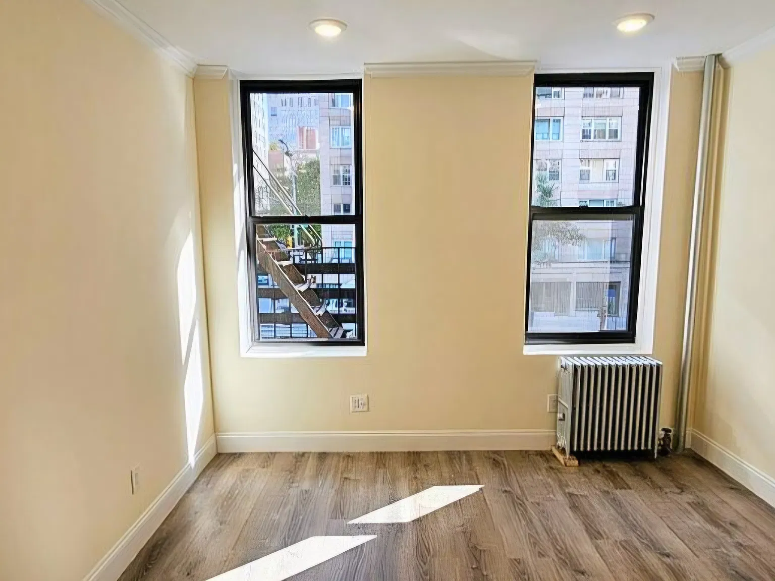188 East 80th Street — Photo 2