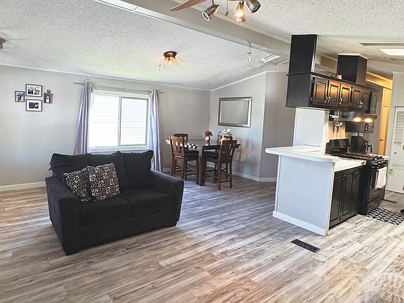 2nd image of 699 W Big Mountain Dr #114
