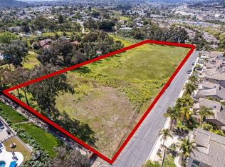 1863 Sunset Dr, Vista, CA 92081