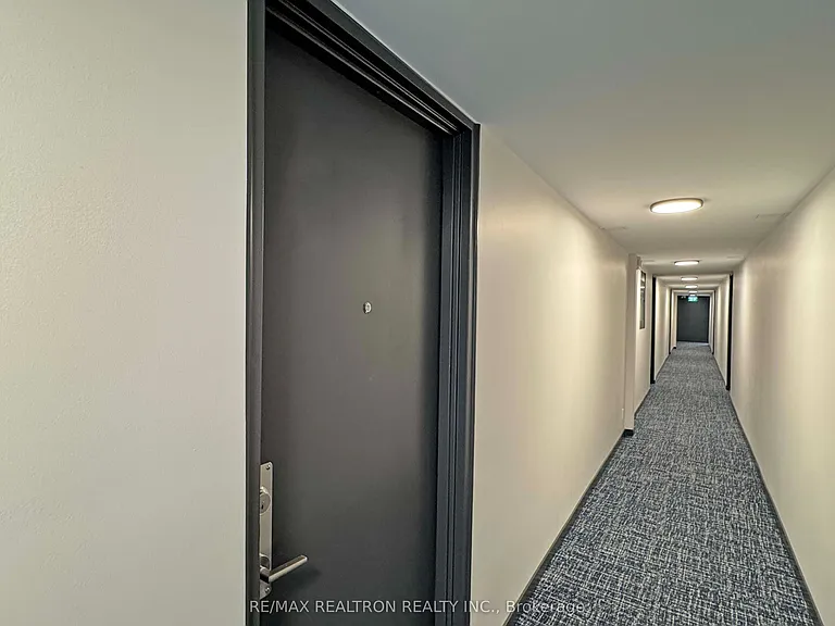 95 Lawton Blvd #607 — Photo 11